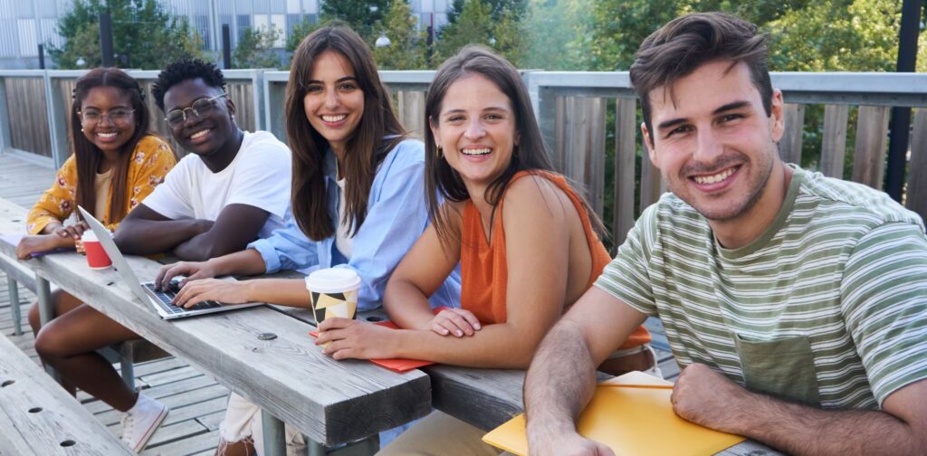 photo gallery image 7