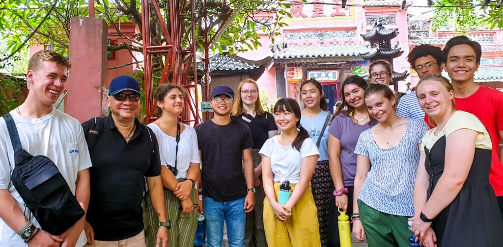 photo gallery image 4