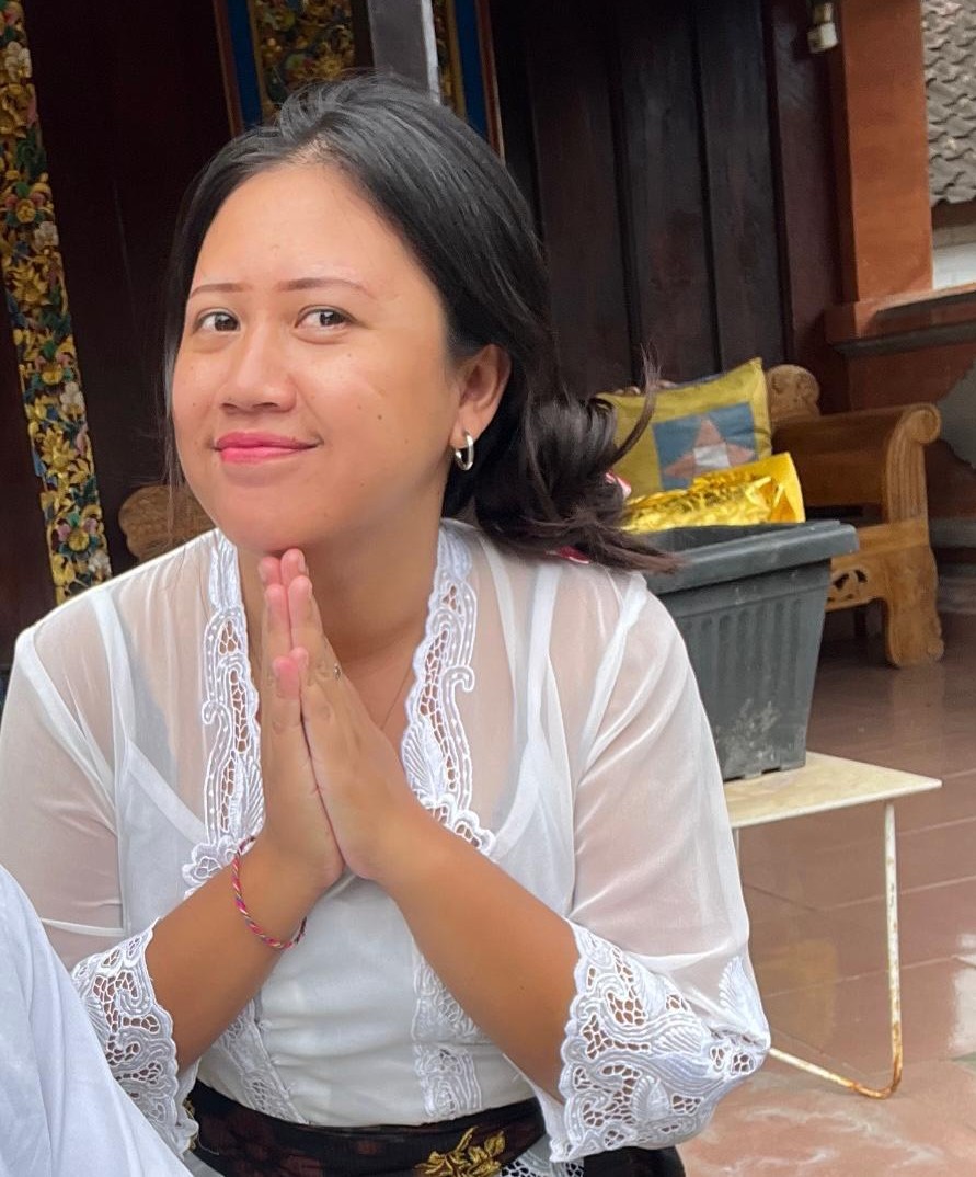 Dian Kurnia Widi Astuti, BA bio link